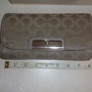 SOLD Coach Wallet